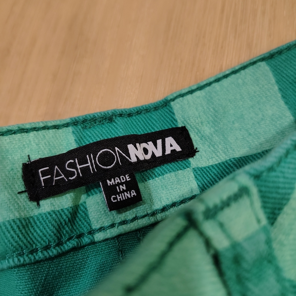 Fashion Nova Checker Print Pants - Picture 5 of 5